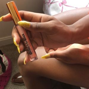 L.A. colors Metal To The Max metallic lip gloss